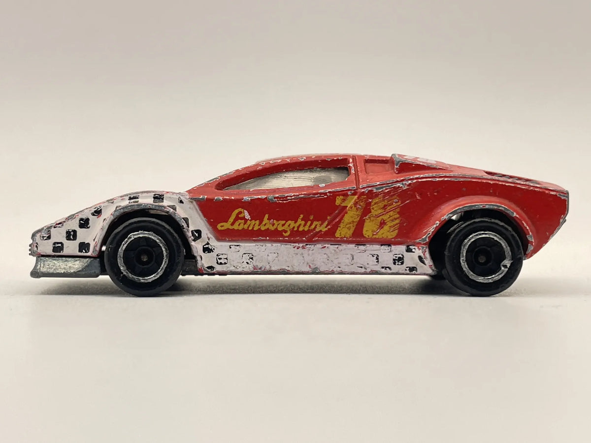 LAMBORGHINI COUNTACH, Majorette, Die cast No.237, Czerwony, 1:56, Resoraki – zdjęcie 3