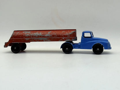 Ciężarówka Cysterna "Fuel Tanker" Lone Star Czerwony 1:55 Made in England – zdjęcie 3