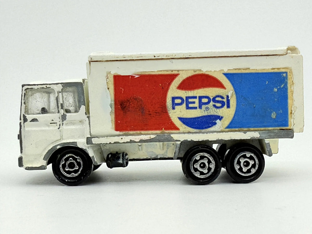Saviem Majorette Biała 1:100 Made in Francja – zdjęcie 3