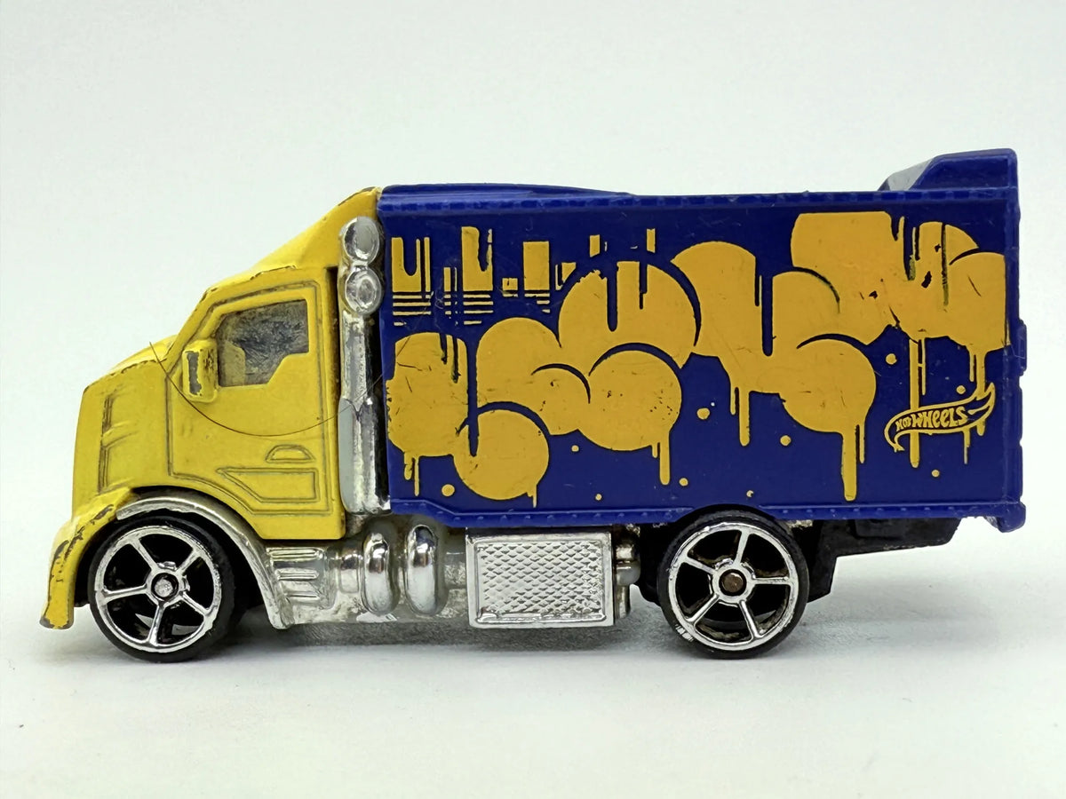 Hiway Hauler 2 Hot Wheels Żółty 1:64 – zdjęcie 3