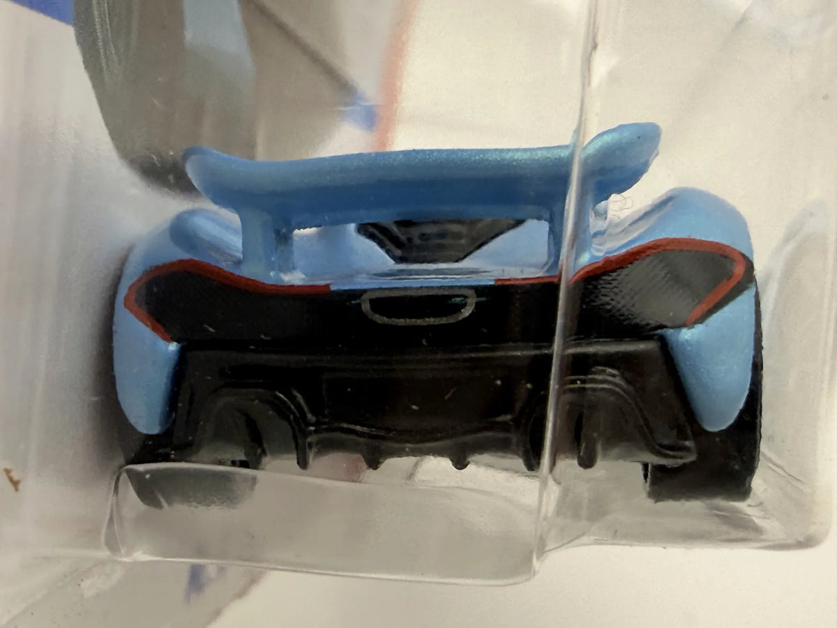 MCLAREN P1, QUARTER MILE HEROES Hot Wheels 2024 Błękitny 1:64 – zdjęcie 3