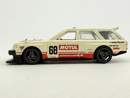 Nissan Maxima Drift Car Hot Wheels Biały 1:60 – zdjęcie 3