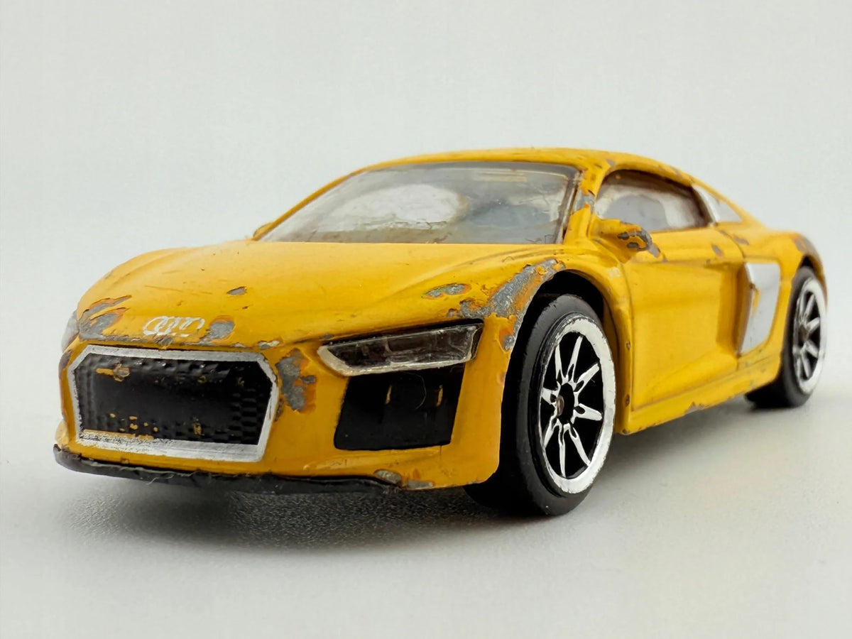 Audi R8 Audi Żółty 1:64 – zdjęcie 3