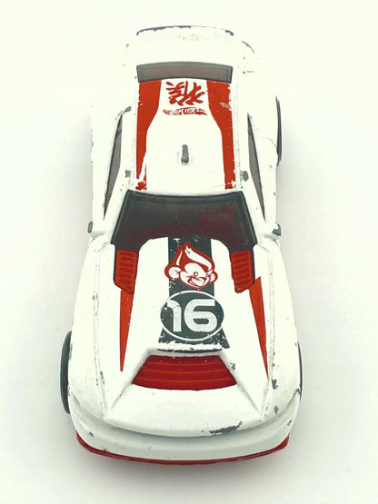 D-Muscle Hot Wheels 2014 Biały 1:64 – zdjęcie 3