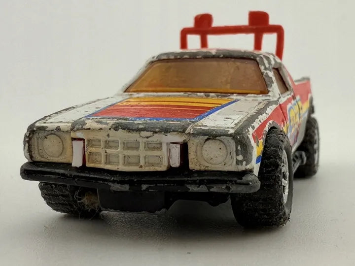 Toyota Hilux 4X4 Mainline Majorette Biały 1:57 Made in France – zdjęcie 4