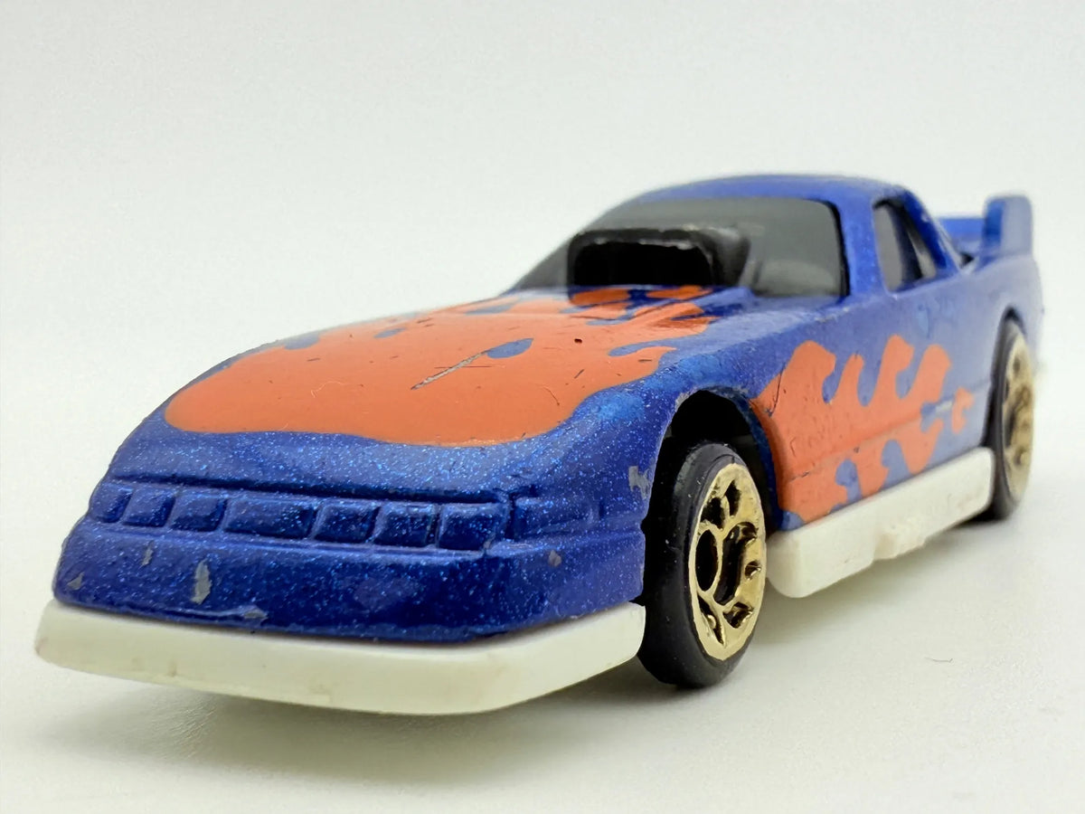 Sportowe Coupe Hot Wheels Niebieski 1:64 – zdjęcie 4
