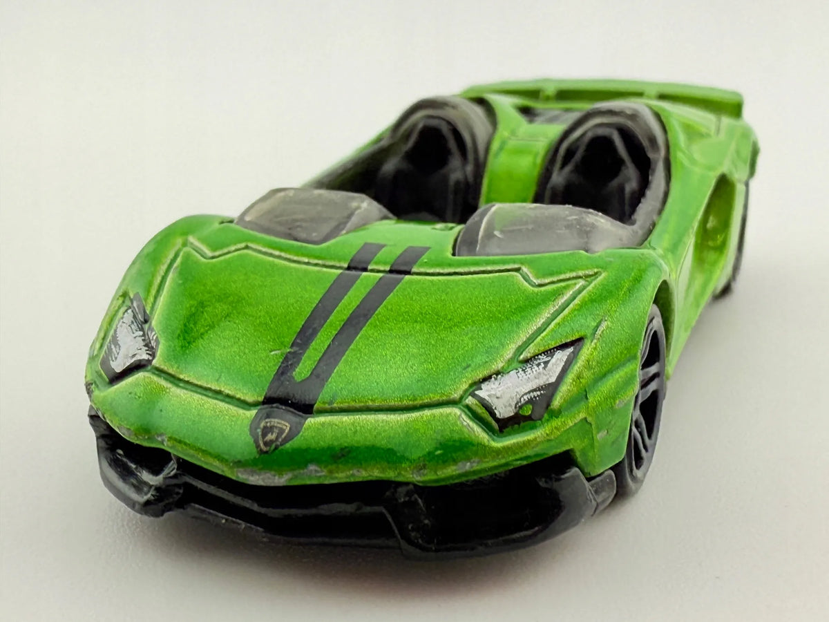 Lamborghini Aventador J Hot Wheels 2013 Zielony 1:64 – zdjęcie 4