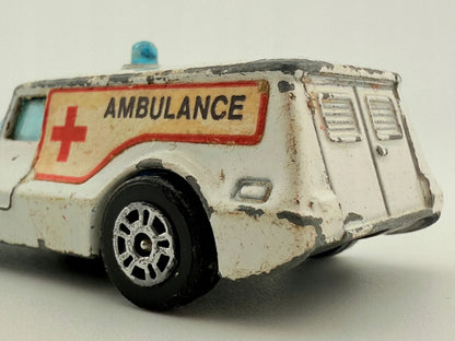 Ambulance Corgi Juniors Corgi Biały Made in Gt Britain – zdjęcie 4