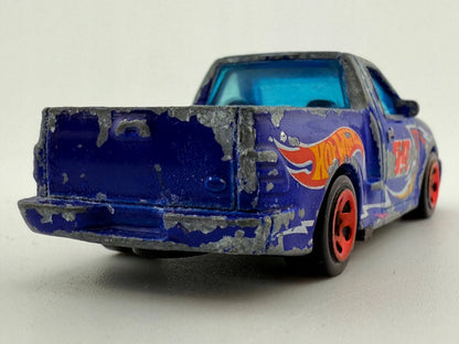 F-150 Lightning Hot Wheels 2020 Niebieski 1:64 – zdjęcie 4