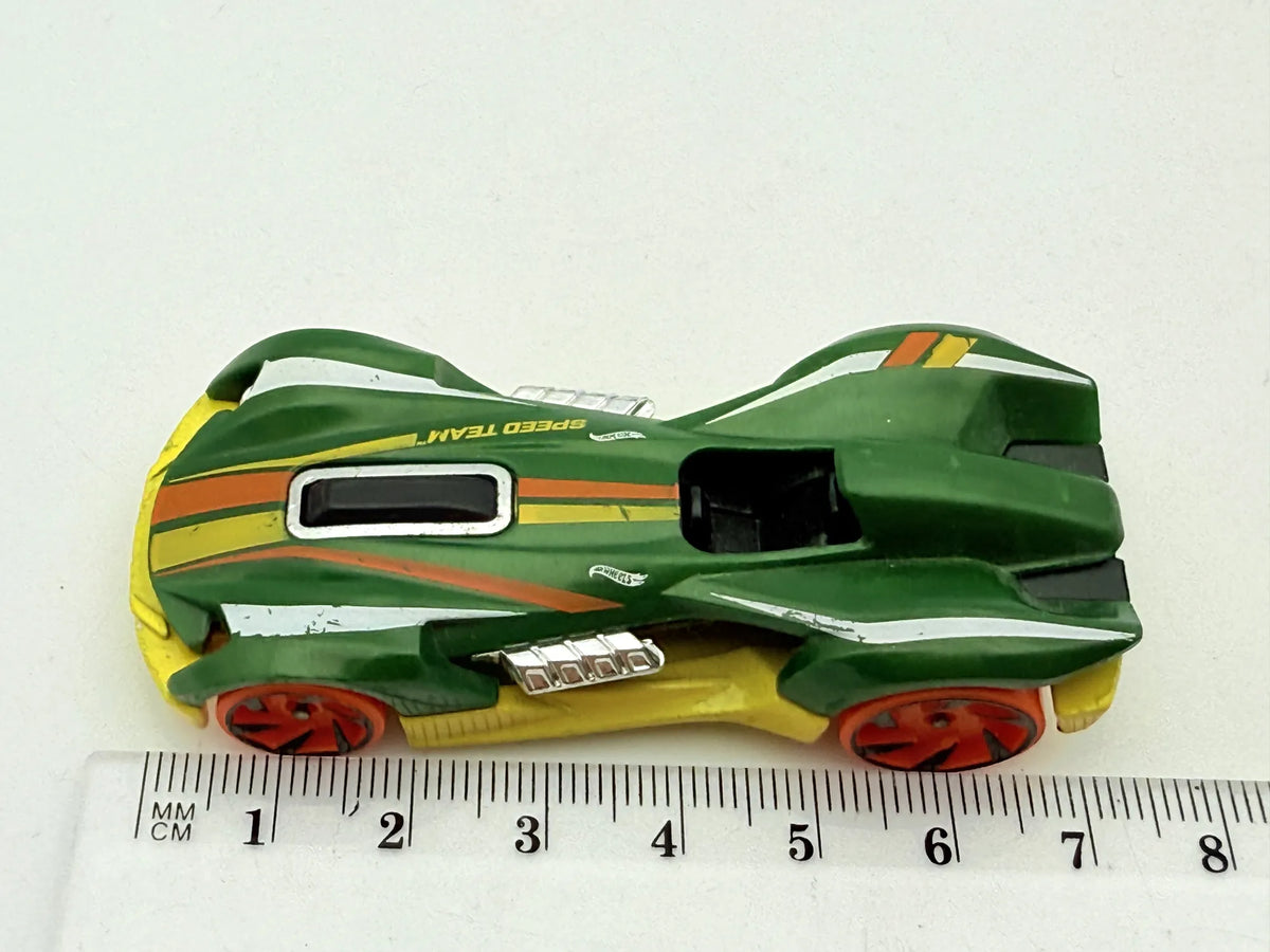 Roadster Bite Hot Wheels Zielony 1:64 – zdjęcie 4
