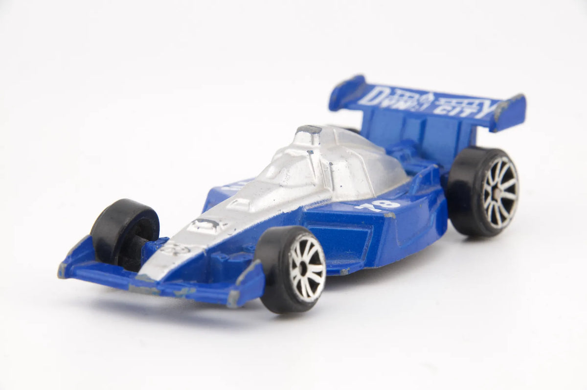 Formuła Wyścigowa Motor Max Niebiesko-Srebrna 1:64 – zdjęcie 4