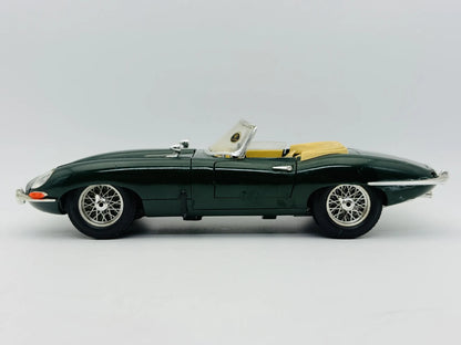 Jaguar SS 100 Bburago 1961 1:18 Made in Italy Luzak Zielony – zdjęcie 4