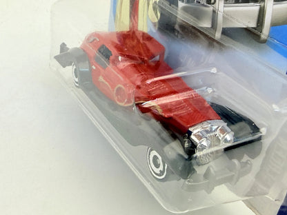 CRUELLA DE VIL HW Screen Time 101 Dalmatians Hot Wheels 2019 Czerwony 1:64 – zdjęcie 4