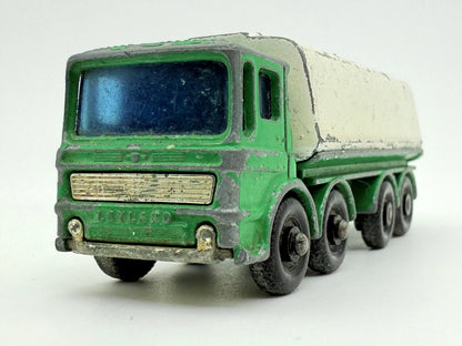 Leyland Petrol Tanker, Matchbox, made in England, die cast resoraki, 1:64 – zdjęcie 4