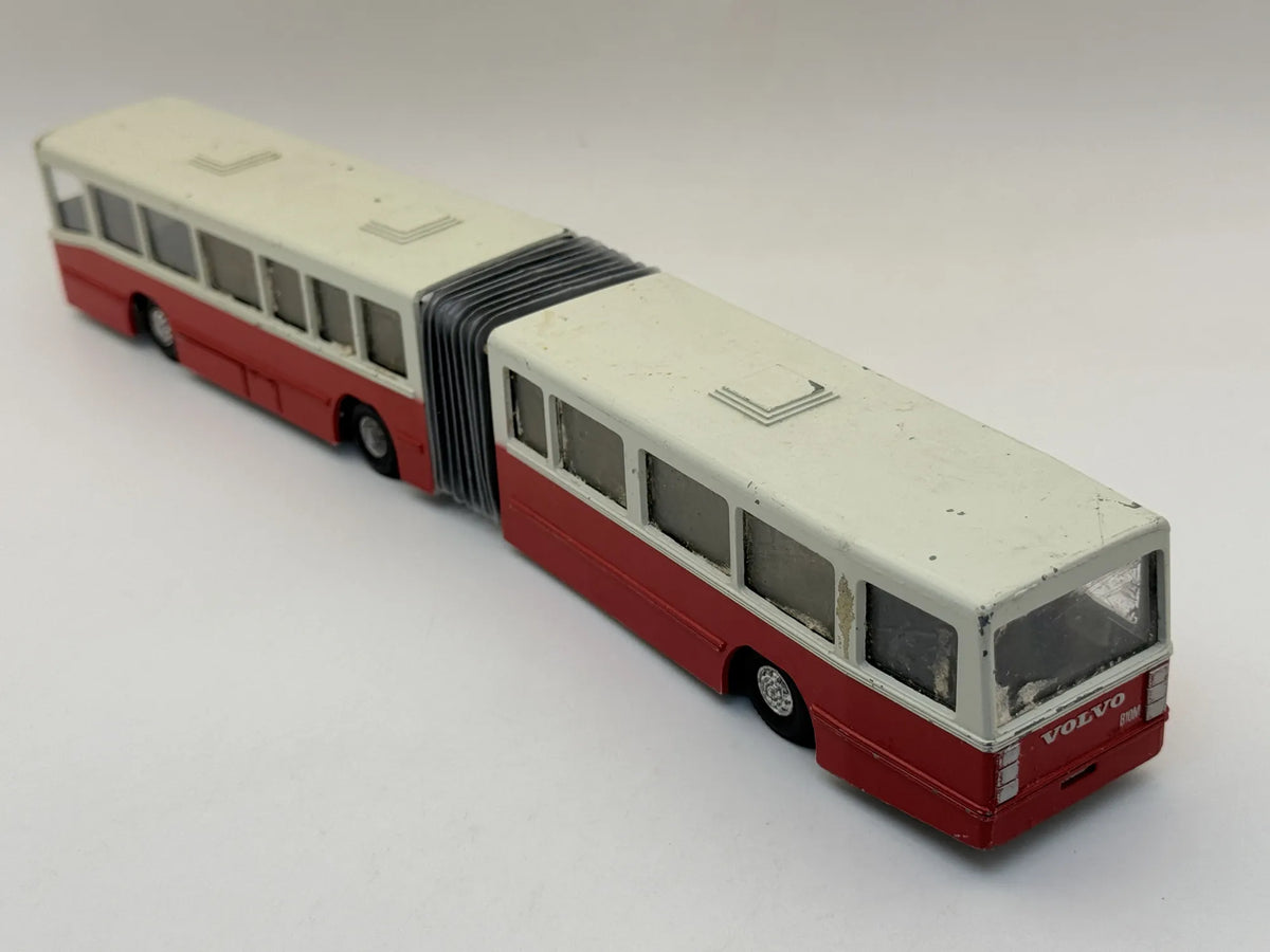 VOLVO B10M Conrad '70 Czerwony 1:50 Made in West Germany – zdjęcie 4