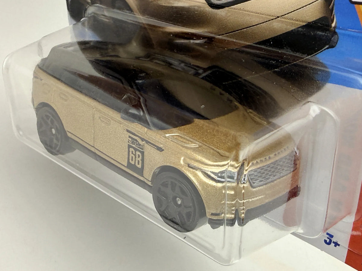 RANGE ROVER VELAR THEN AND NOW Hot Wheels 2025 Złoty 1:64 – zdjęcie 4
