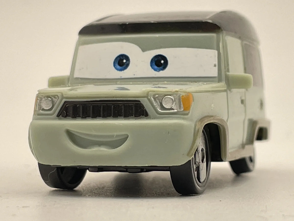 Miles Axlerod z filmu Auta 2 Disney Pixar, Die cast Zielony, 1:64, Resoraki – zdjęcie 4