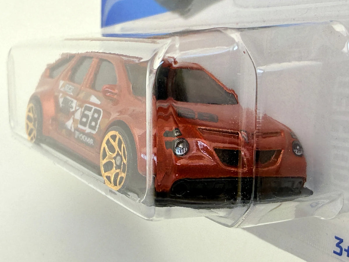 Pontiac Aztek Custom HW Modified Hot Wheels 2021 Czerwony 1:64 – zdjęcie 4