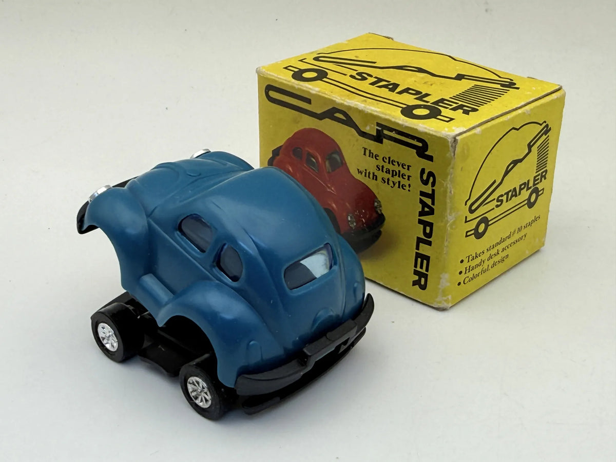 VOLKSWAGEN BEETLE Stapler '90 Niebieski 1:32 Zszywacz – zdjęcie 4