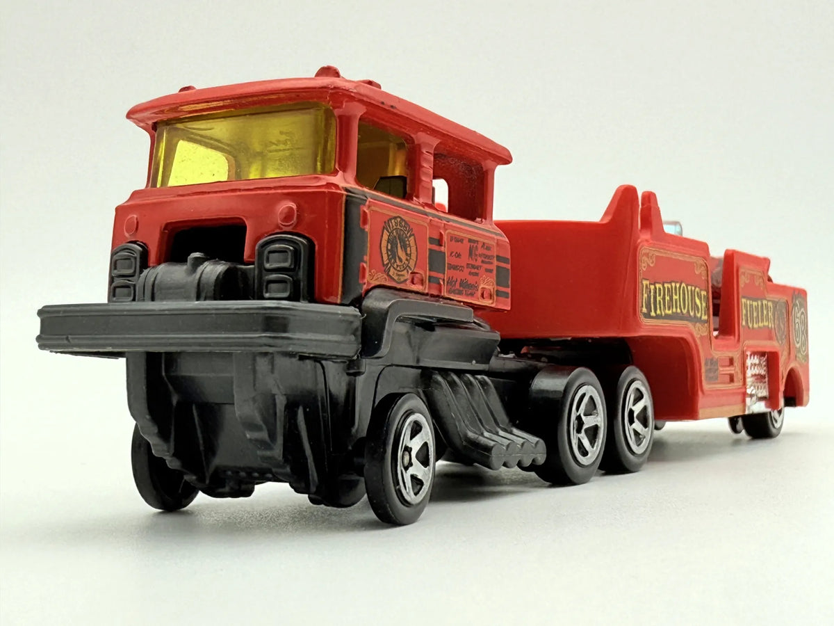 Firehouse Fueler Hot Wheels Czerwony 1:64 – zdjęcie 4