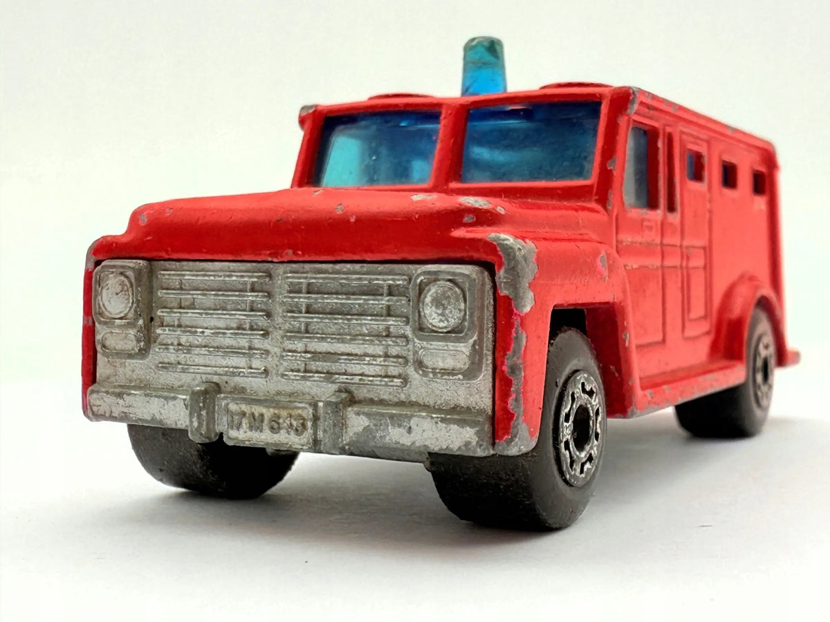 ARMORED TRUCK Matchbox Made in England 1:64 – zdjęcie 4