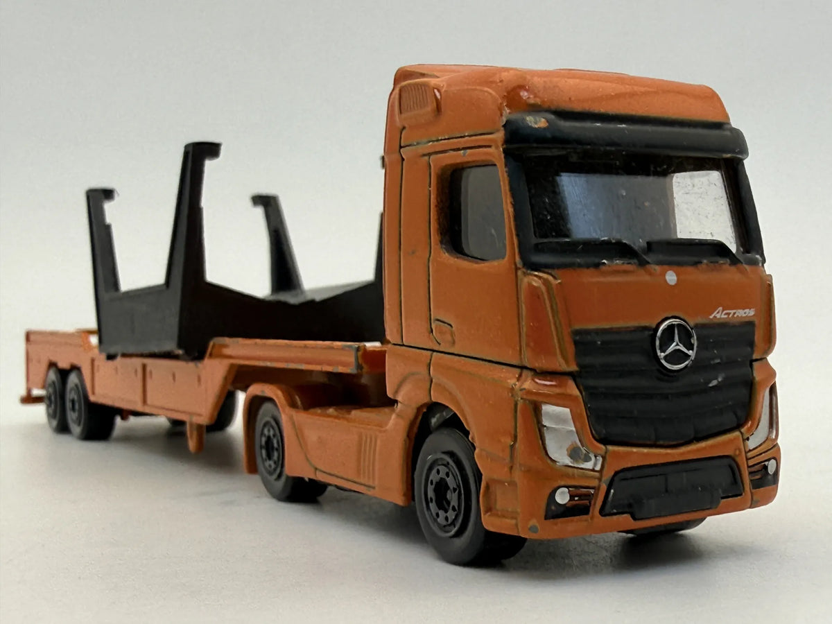 Ciężarówka MERCEDES-BENZ ACTROS Majorette 1992 Pomarańczowy 1:87 – zdjęcie 4