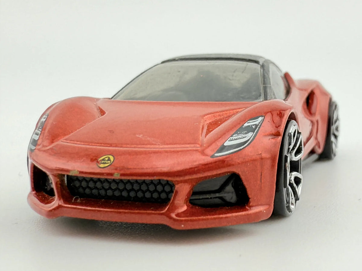 LOTUS EMIRA, Hot Wheels 2022, Die cast HCTOO, Czerwony, 1:64, Resoraki – zdjęcie 4