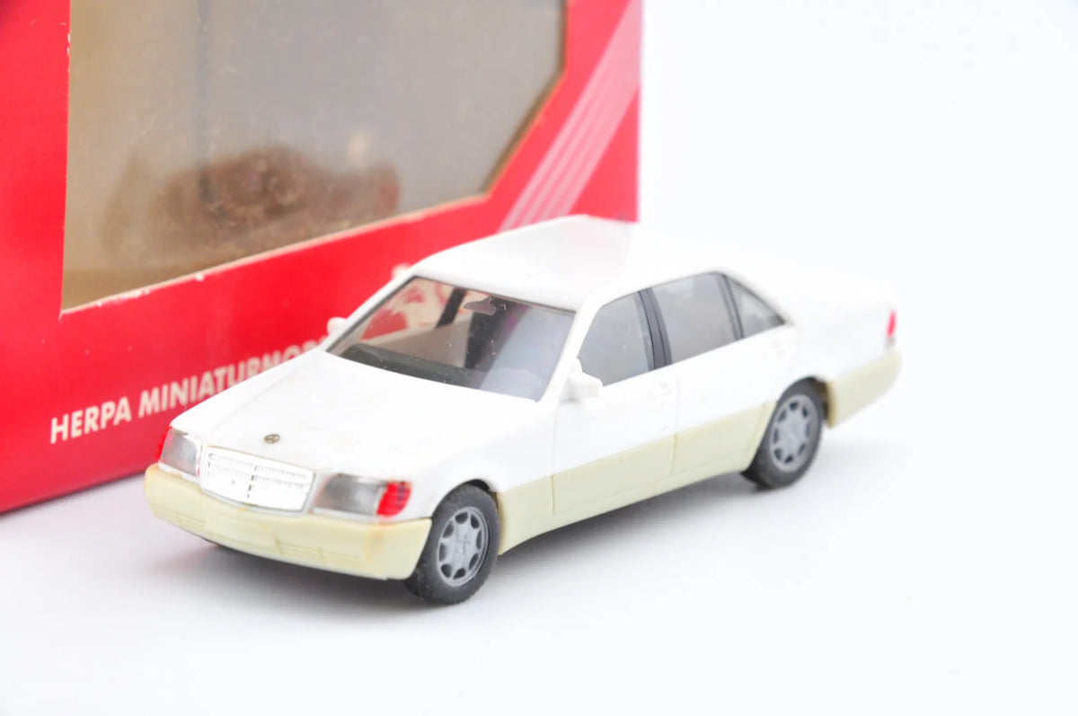 Mercedes-Benz 600 Sel, Herpa, Made in Germany, Die cast Resoraki Biały 1:87 – zdjęcie 4
