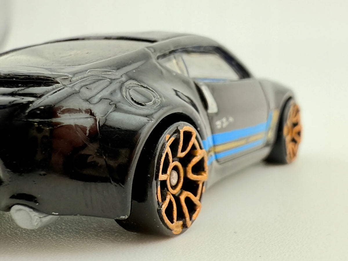 Nissan 370Z Mainline Hot Wheels 2009 Czarny 1:64 – zdjęcie 4