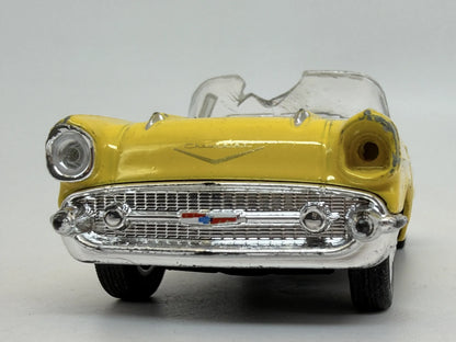 1957 CHEVROLET BEL AIR CONVERTIBLE, Welly, NO.42357, Żółty, 1:40, Resoraki – zdjęcie 4