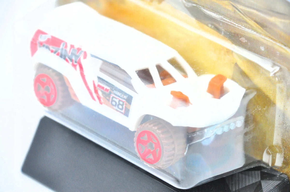 Dune Crusher Hot Wheels 2018 Biały 1:64 – zdjęcie 4