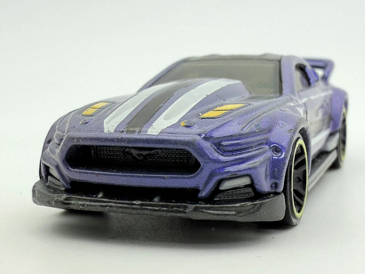 Custom '15 Ford Mustang, Hot Wheels, die cast resoraki, 1:64 – zdjęcie 4