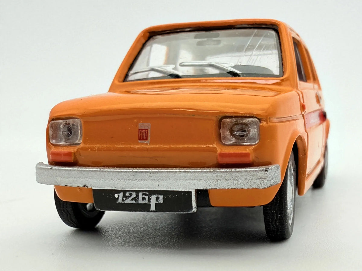 Fiat 126P Pomarańczowa 1:43 – zdjęcie 4