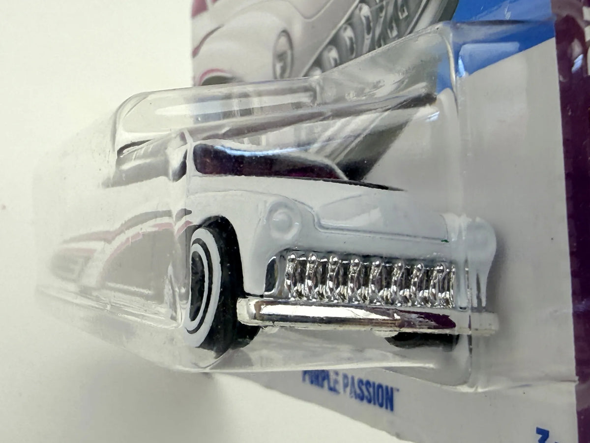 Purple Passion Mainline Hot Wheels 2025 Biały 1:64 – zdjęcie 4