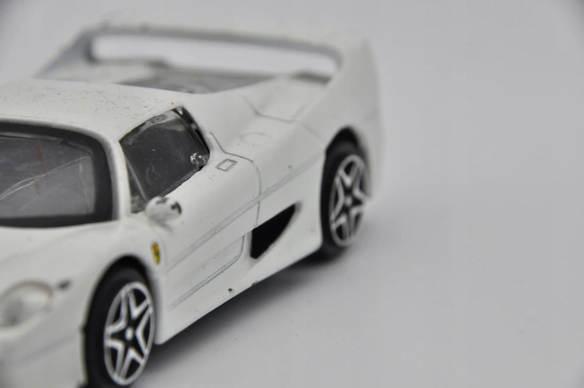 Ferrari F50 Bburago Biały 1:43 – zdjęcie 4