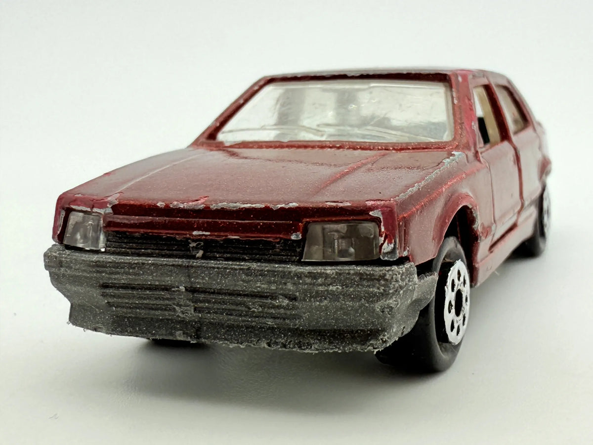 Renault 25 Majorette Czerwony 1:64 Made in Francja – zdjęcie 4