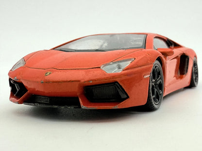Lamborghini Aventador CoupeStan: kolekcjonerski – zdjęcie 4