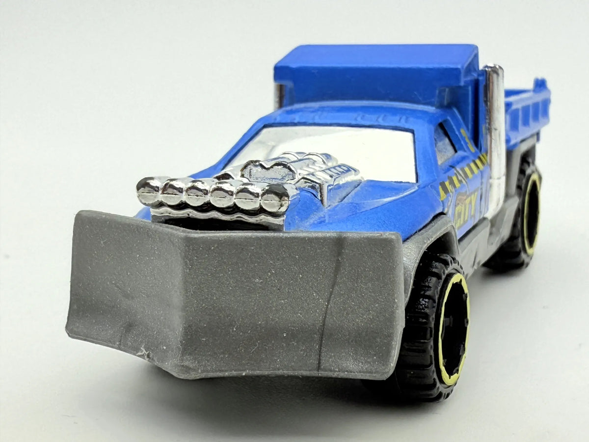 SO PLOWED / PŁUG ŚNIEŻNY Hot Wheels 2013 Niebieski 1:64 – zdjęcie 4