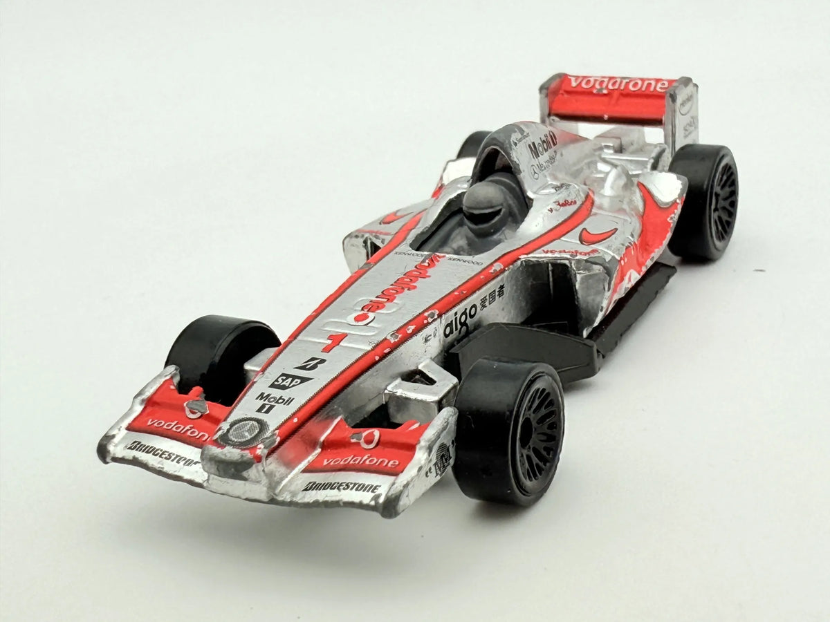 Formuła 1 Hot Wheels Srebrny 1:64 – zdjęcie 4