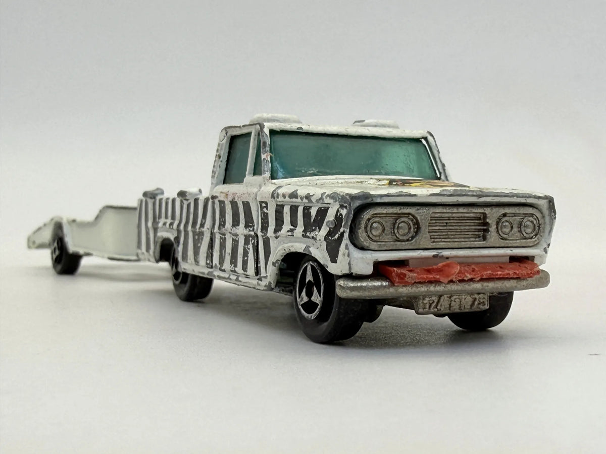 DODGE SAFARI PICK UP Z PRZYCZEPĄ Majorette Made in France Biały 1:64 – zdjęcie 4