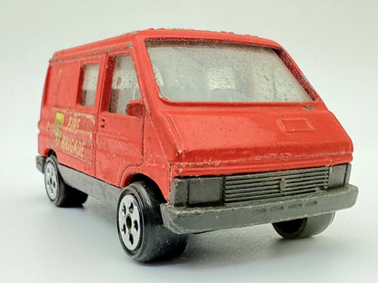 1985 RENAULT TRAFIC FIRE BRIGADE VAN, VINTAGE Model Die cast, Czerwony 1:64 – zdjęcie 4