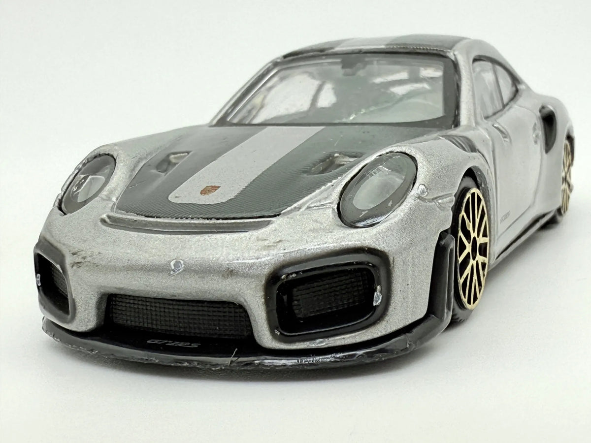 Porsche 911 Gt2 Rs Bburago Srebrny 1:43 – zdjęcie 4