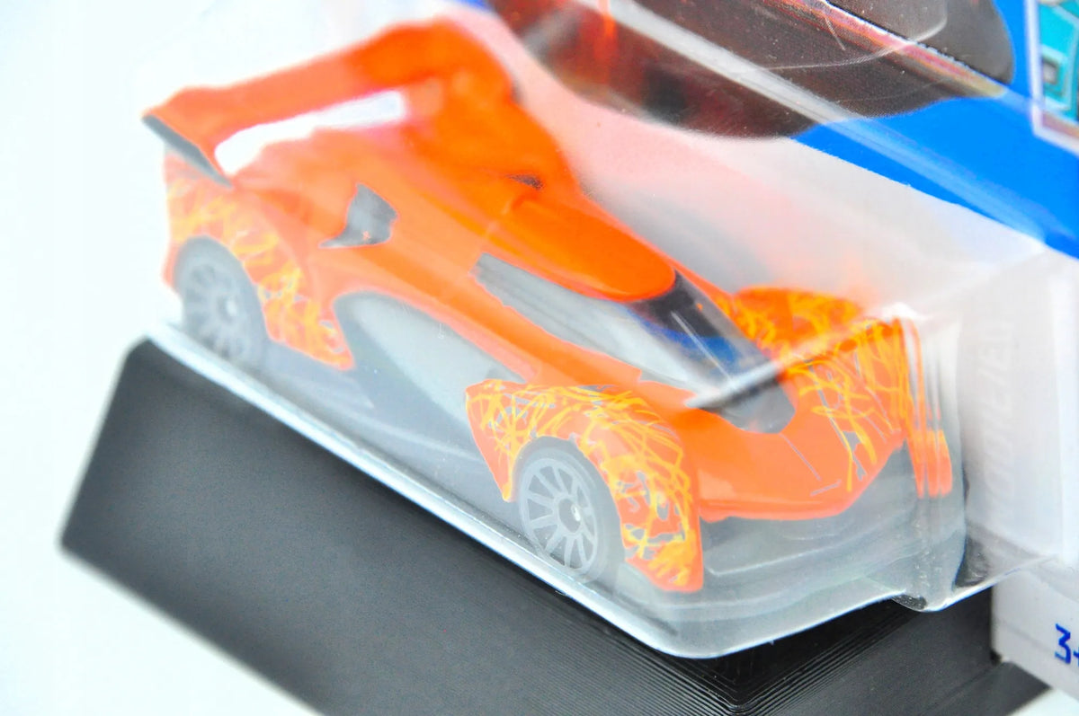 MCLAREN SOLUS GT, Hot Wheels 2024, Resoraki, Die cast 5785, Pomarańcz. 1:64 – zdjęcie 4