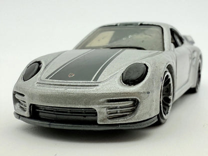 Porsche 911 Gt2 Hot Wheels Srebrny 1:64 – zdjęcie 4