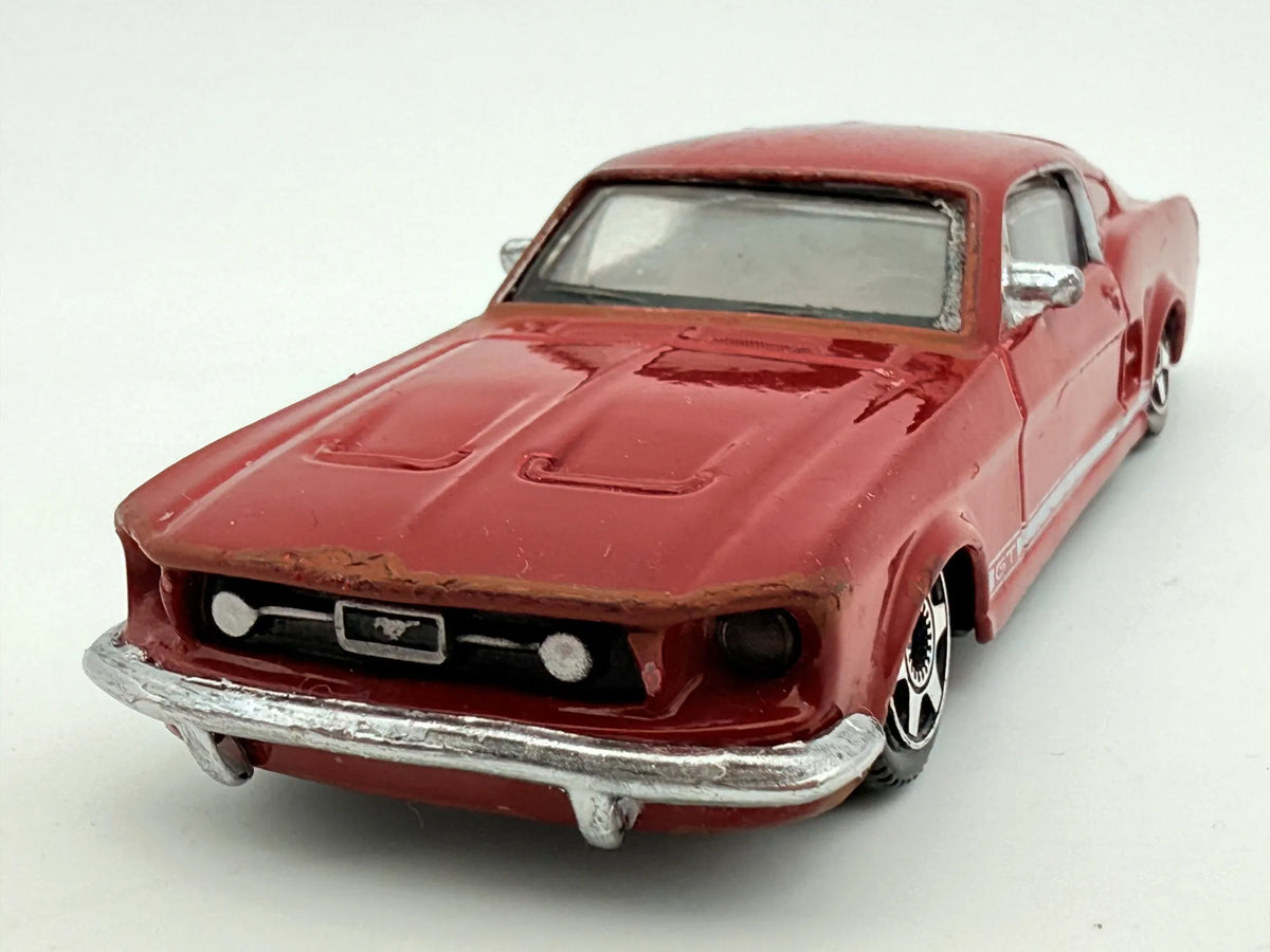 Ford Mustang Gt Bburago Czerwony 1:43 – zdjęcie 4