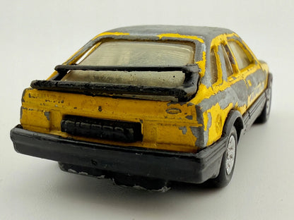 Ford Sierra Xr4I Matchbox 1983 Żółty 1:58 Made in Macau – zdjęcie 4