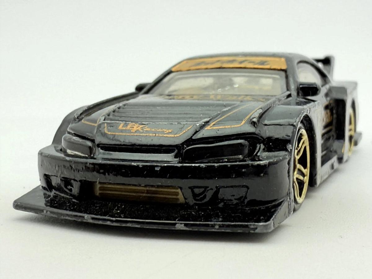 Nissan Silvia Hot Wheels Czarny 1:64 – zdjęcie 4