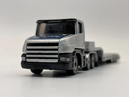 CIĘŻARÓWKA Z NACZEPĄ, LAWETA, Siku, Die cast 161000002, Srebrny, 1:87 – zdjęcie 4
