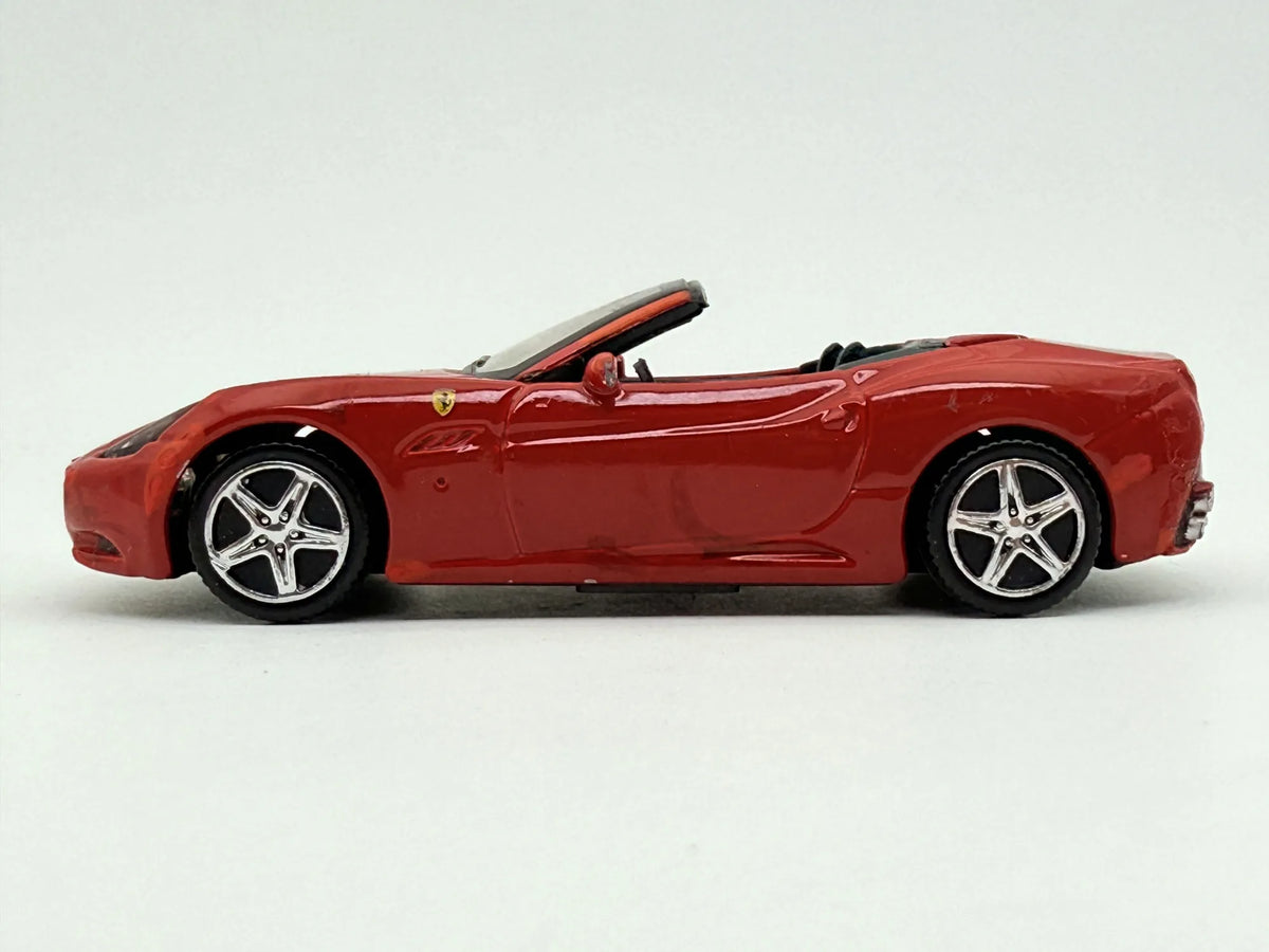 Ferrari California, Bburago, die cast resoraki, 1:43 – zdjęcie 4