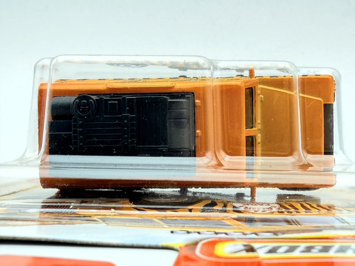 1966 LAND ROVER GEN II Matchbox 2023 Pomarańczowy 1:64 – zdjęcie 4